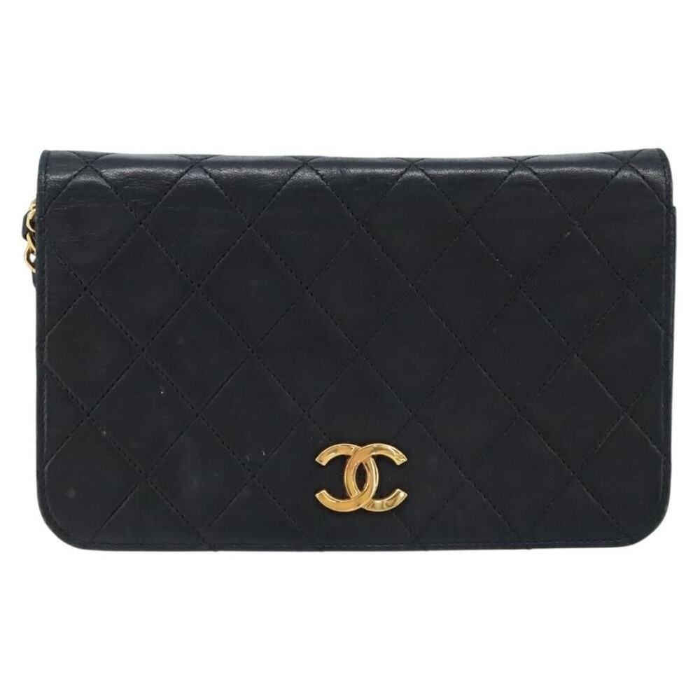 Chanel Matelasse Leather Chain Shoulder Bag Black